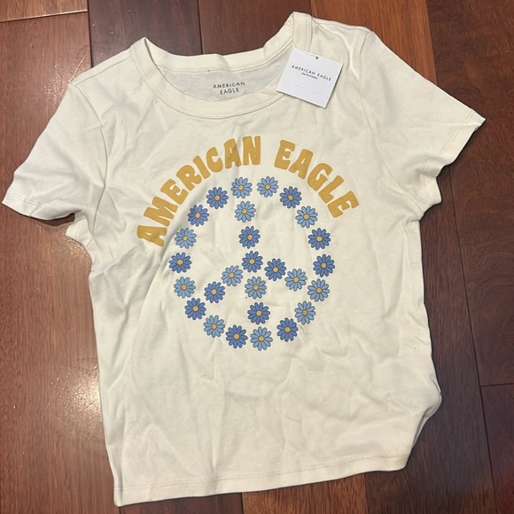 American Eagle Outfitters Other - Girls American Eagle peace flower tee-shirt L